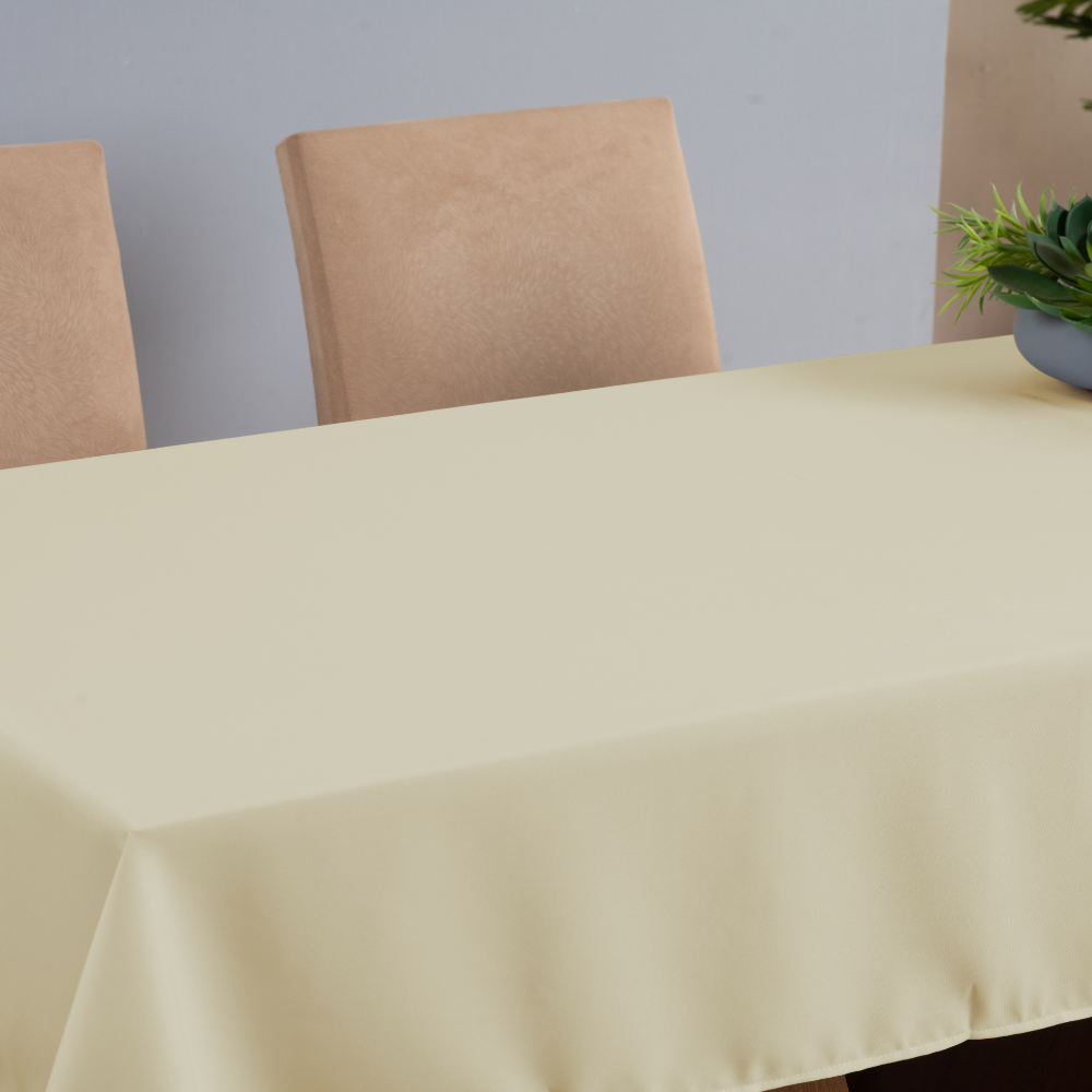 Toalha de Mesa Basic 1 Peça 3,00m x 1,40m 10 Lugares 100% Poliéster Tecido Oxf
